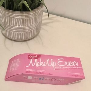 NEW - Original Makeup Eraser